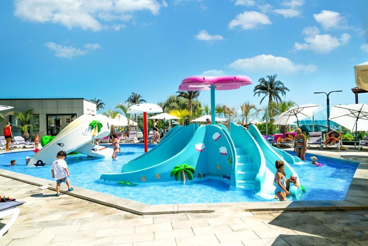 Isabelle Apartament Alezzi Beach Resort Mamaia Nord Năvodari Εξωτερικό φωτογραφία